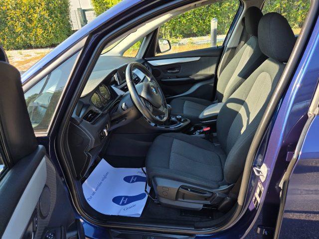 BMW 216 i Active Tourer Luxury