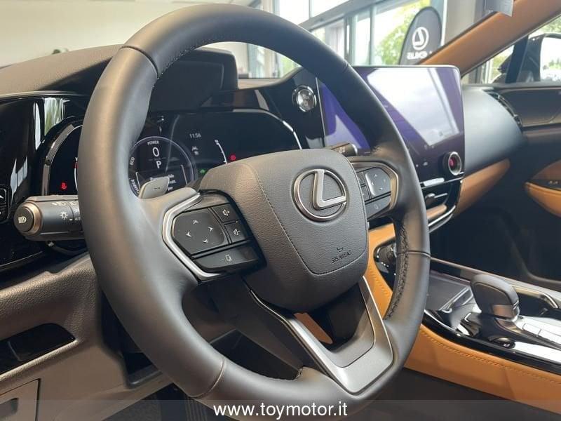 Lexus NX 2ª serie Hybrid 4WD Luxury