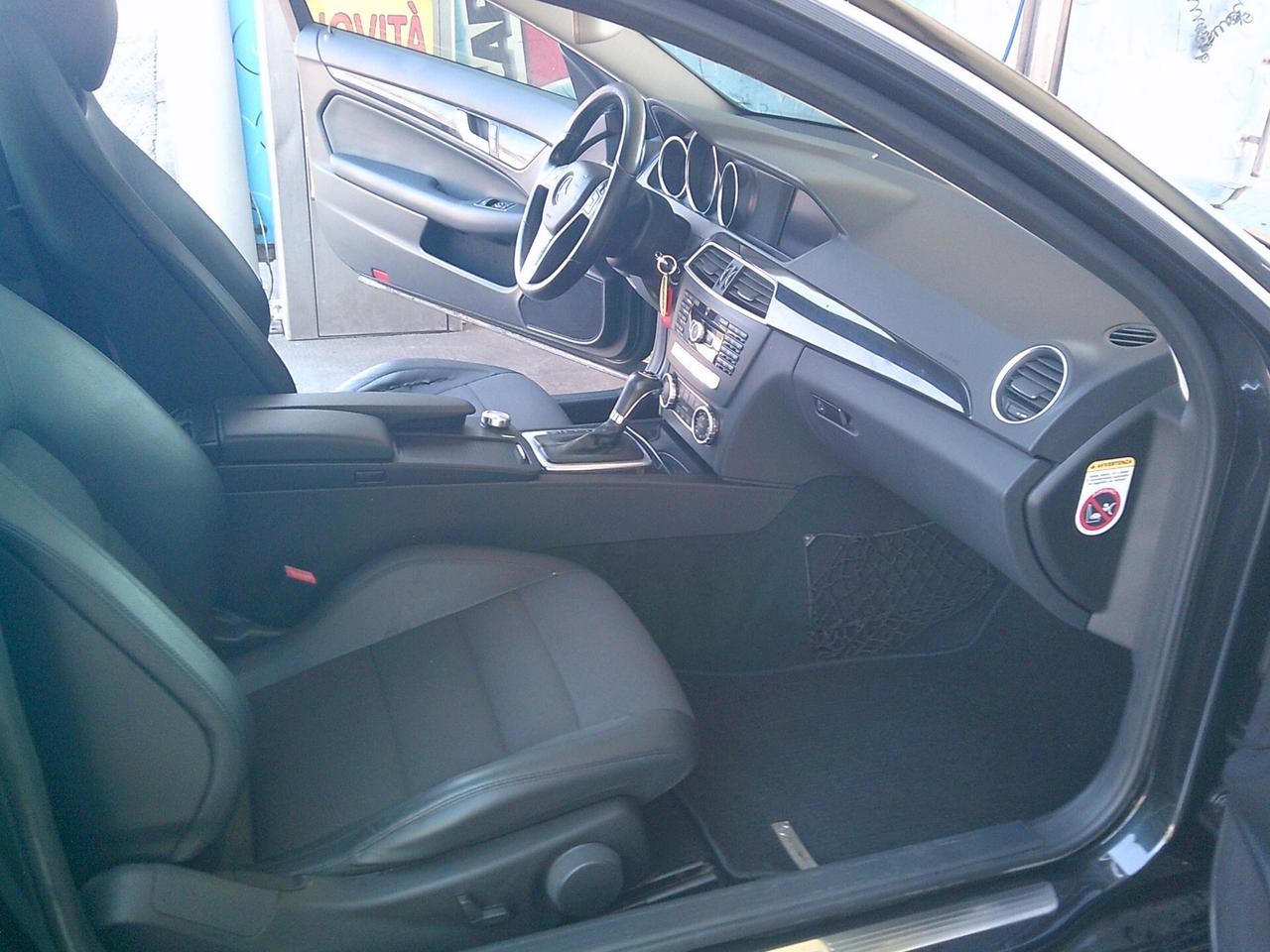 Mercedes-benz C 220 CDI BlueEFFICIENCY Coupé Executive