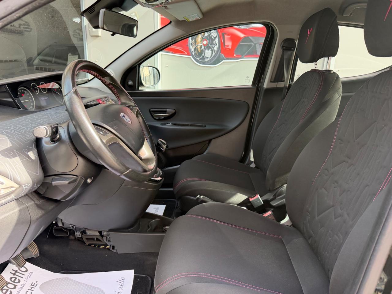 Lancia Ypsilon 1.3 MJT 95 CV S&S Gold 2013