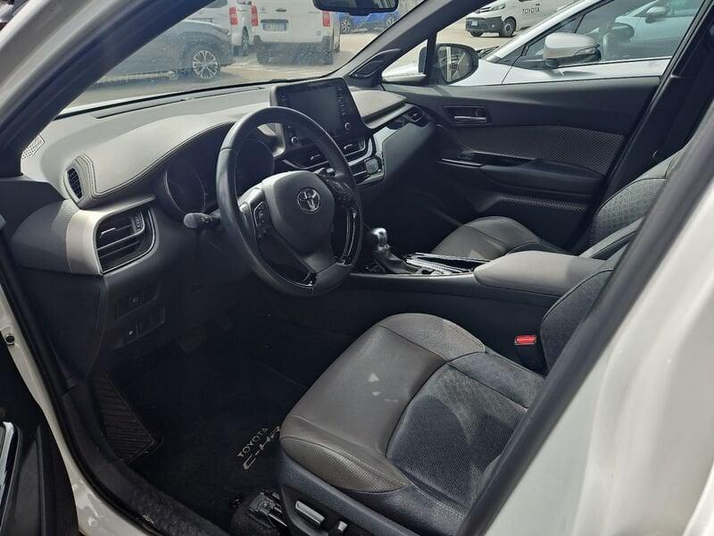 Toyota C-HR 1.8 Hybrid E-CVT Lounge