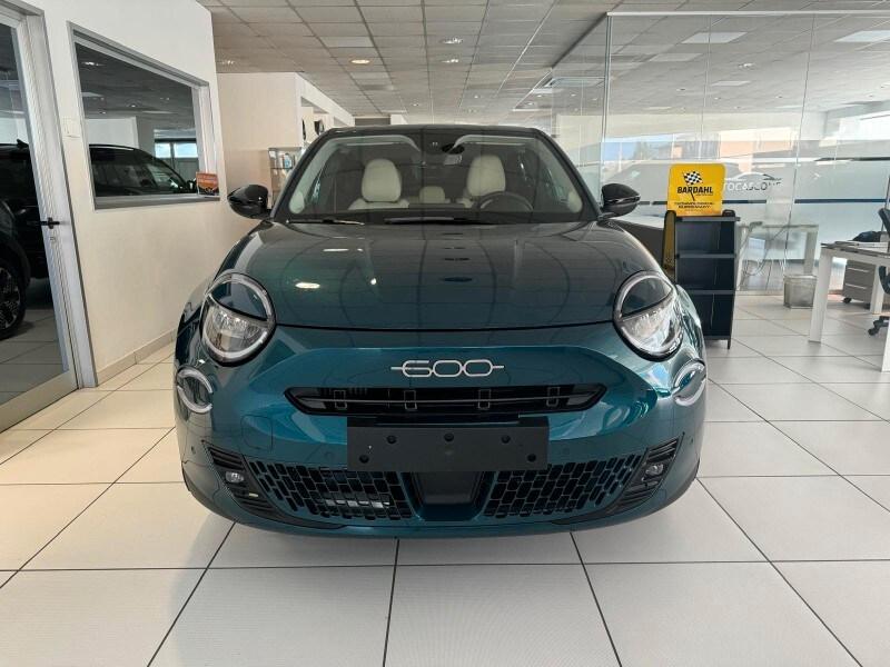 FIAT 600 (2023-->) 600 Hybrid 100 CV DCT MHEV L...