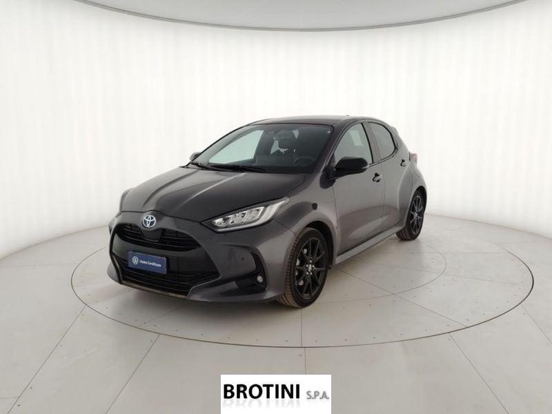 Toyota Yaris Hybrid Lounge MY22