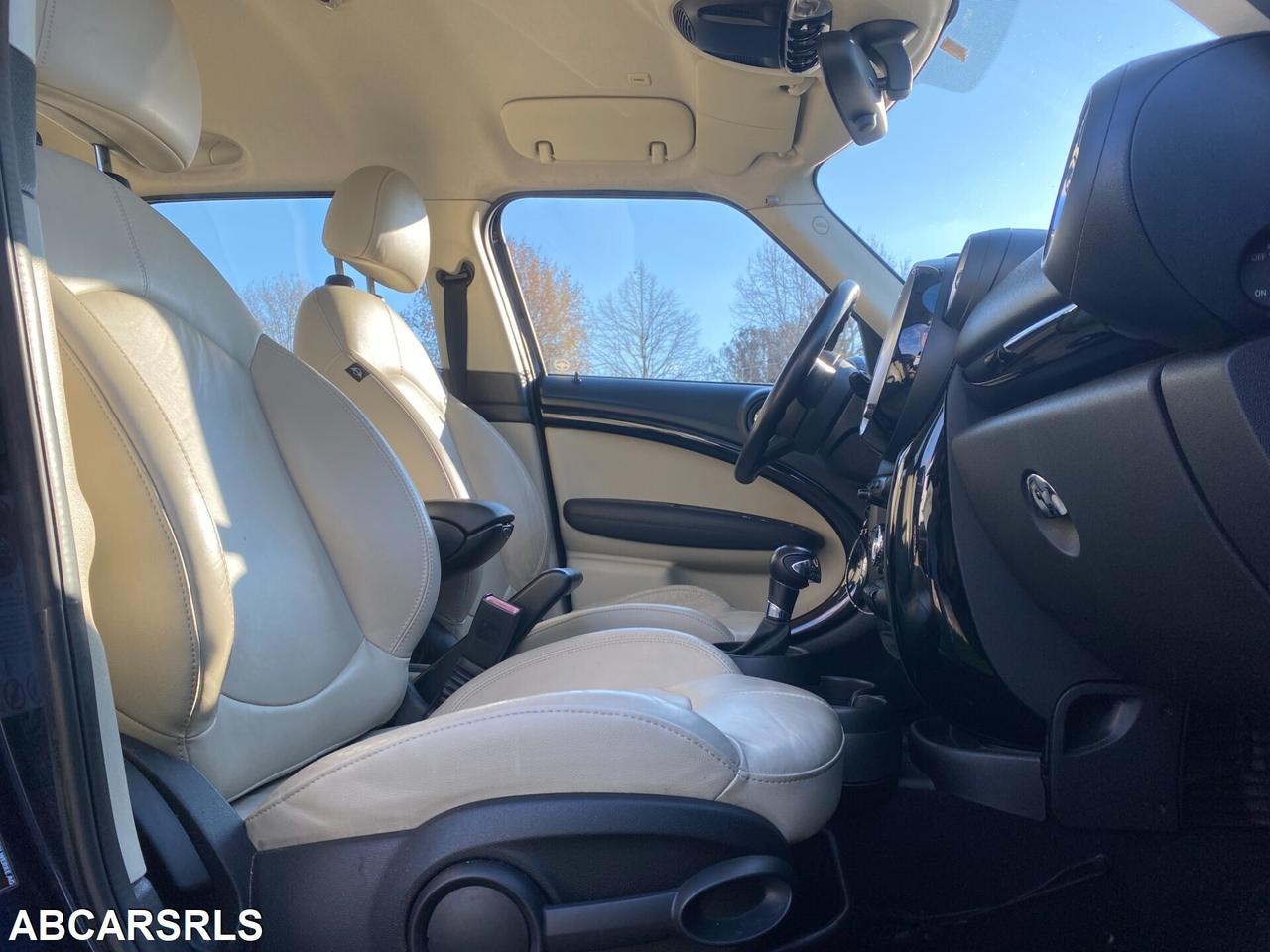 MINI - Countryman - Cooper D Automatica - NEOPATEN