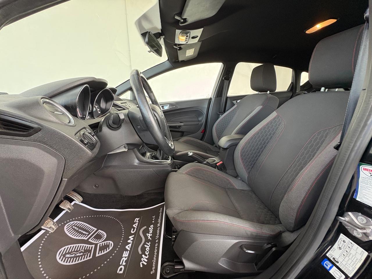 Ford Fiesta 1.5 TDCi 75CV 5 porte ST-Line