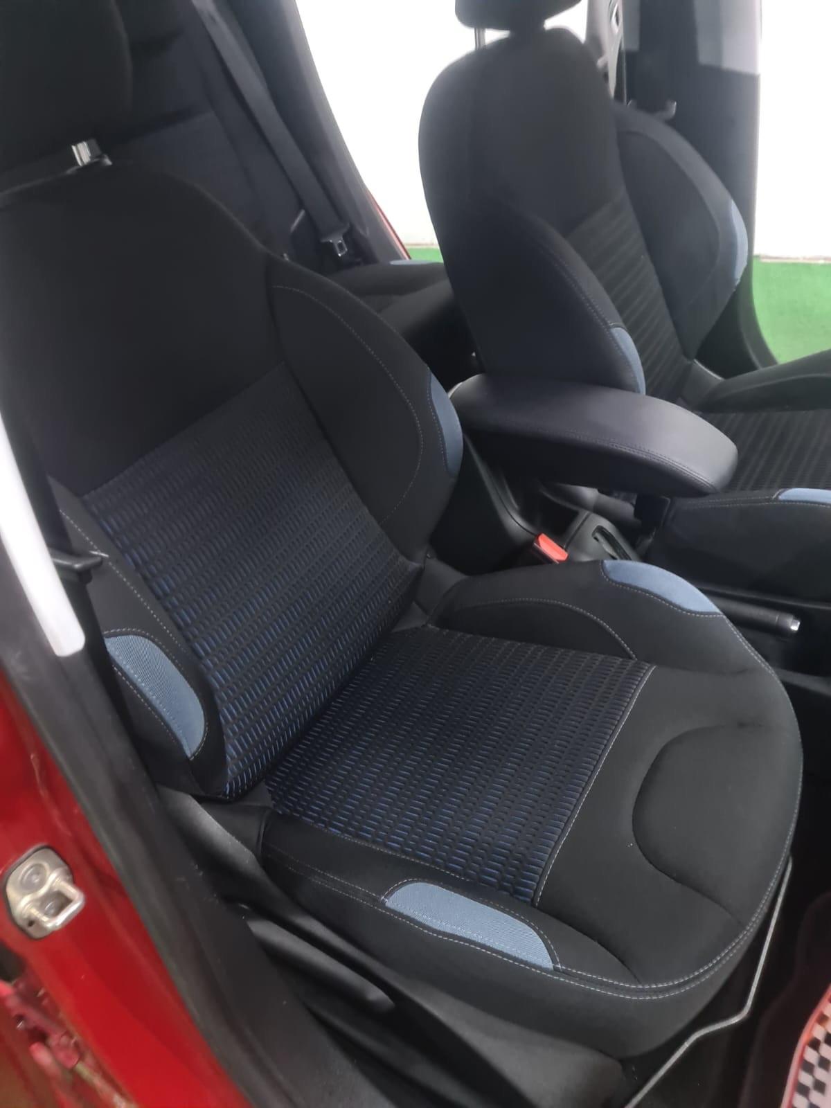Peugeot 208 1.2 VTi 82 CV 5 porte Allure