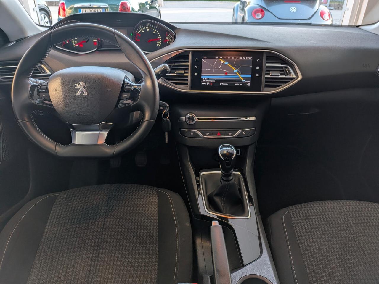 PEUGEOT 308 1.5 BLUEHDI