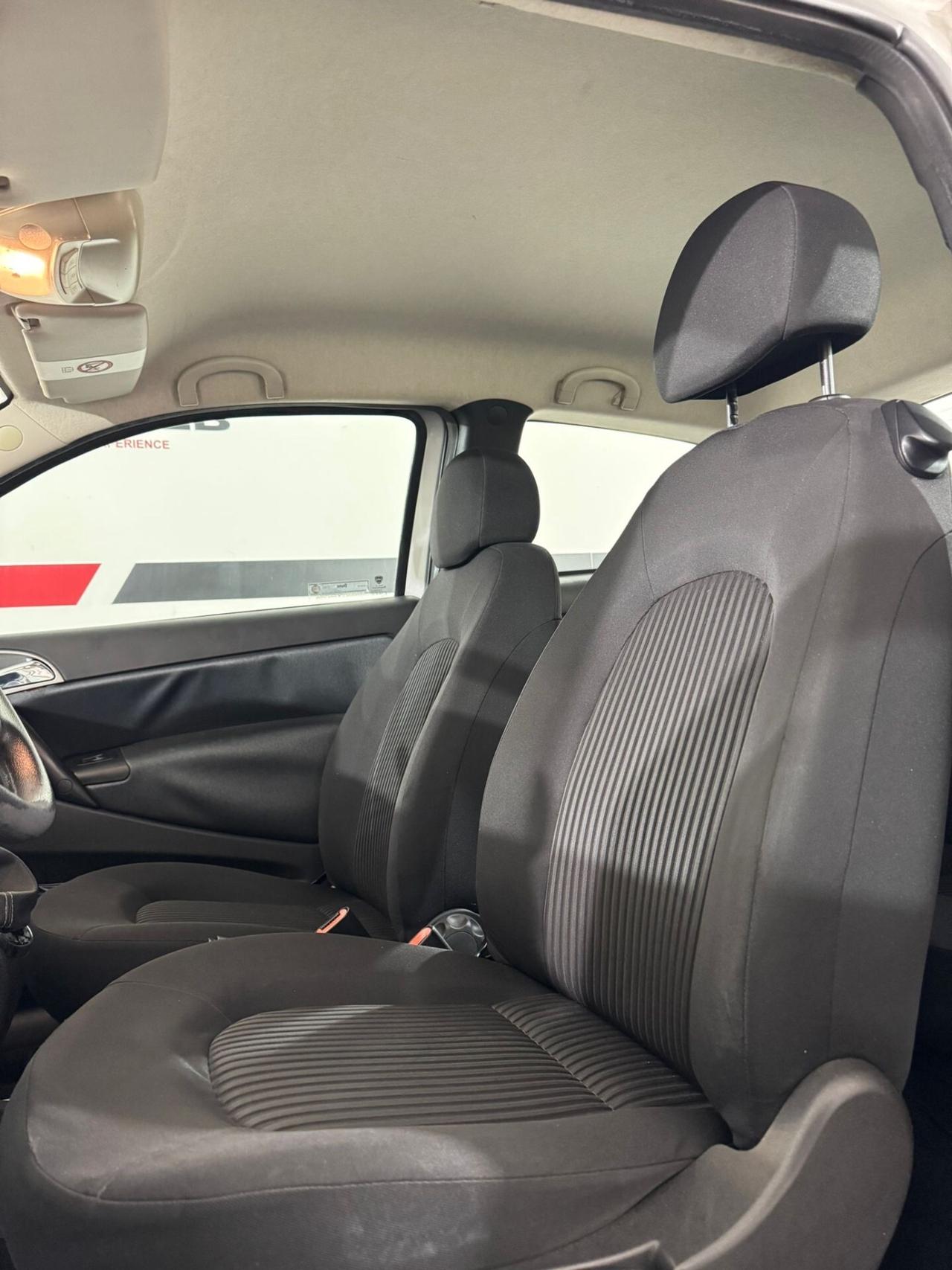 Lancia Ypsilon 1.2 Versus