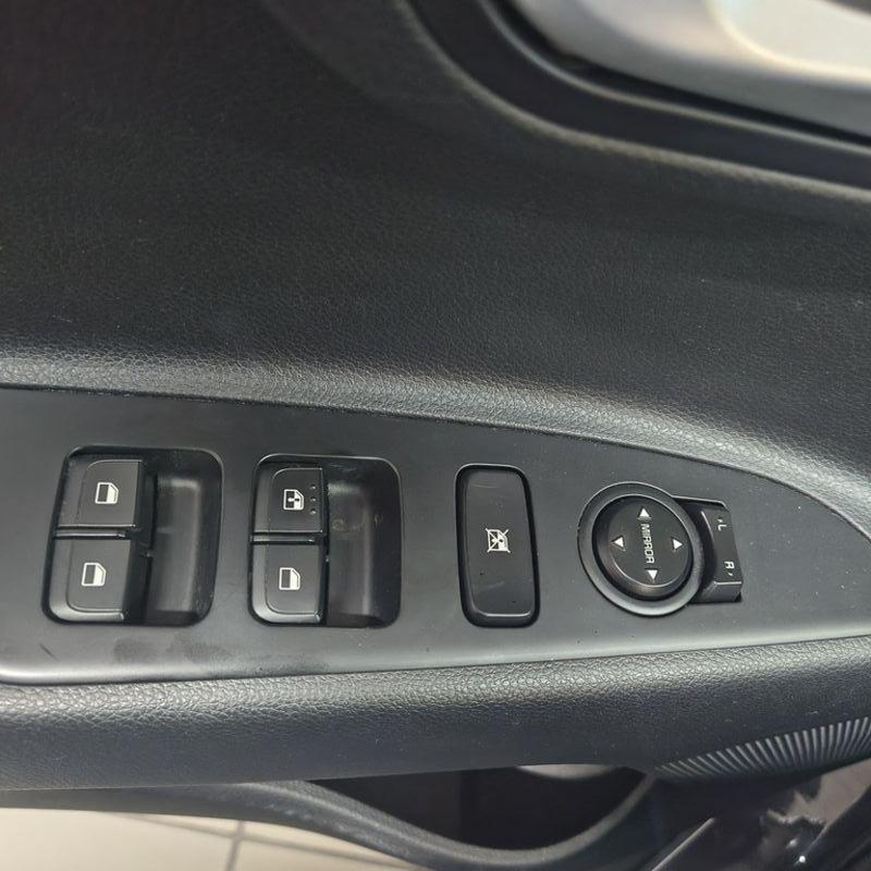 KIA Stonic 1.0 TGDi 101 CV MHEV Style