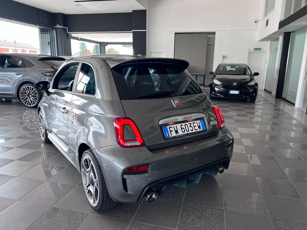 Abarth 595 1.4 Turbo T-Jet 160 CV Pista