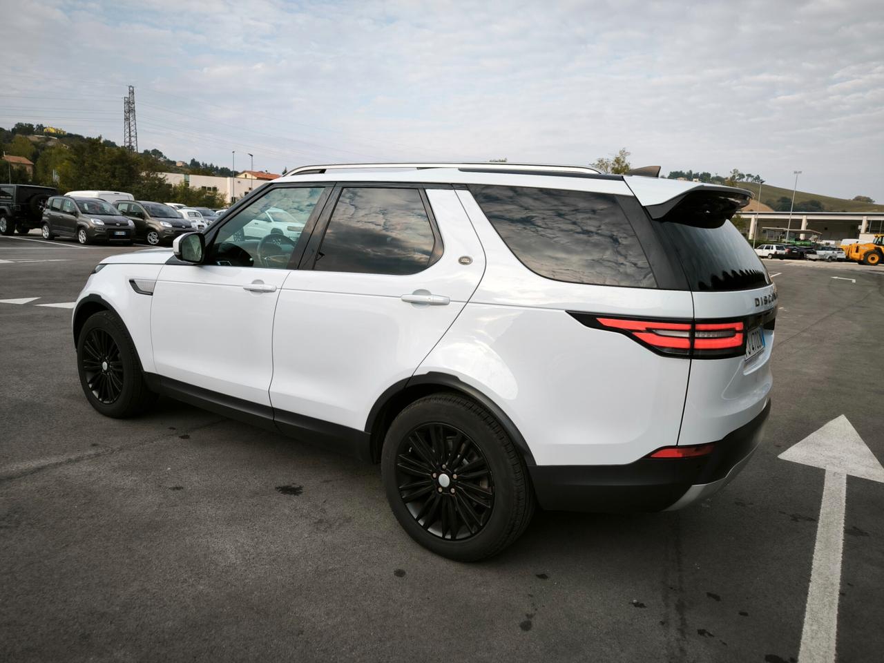 Land Rover Discovery 2.0 SD4 240 CV HSE 7 POSTI