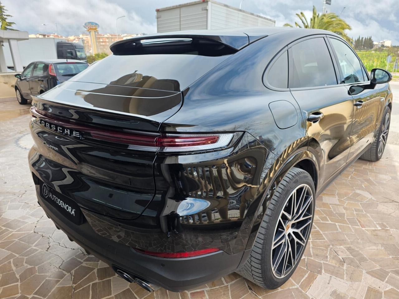 Porsche Cayenne Coupé 3.0 V6 E-Hybrid#AUTO#LED#TETTO#PELLE#NAVI#CAM#SPOILER#DRIVE MODE