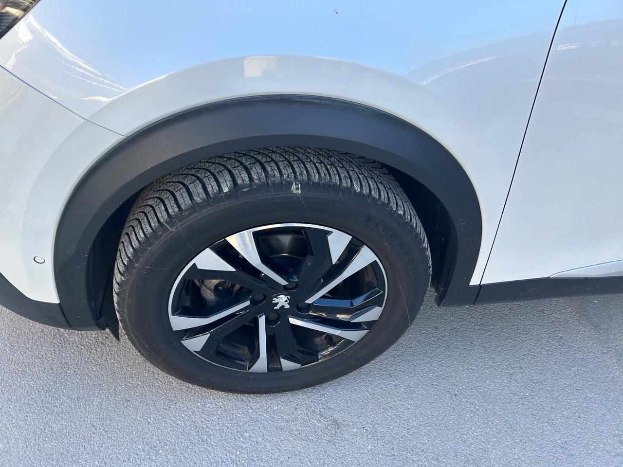 Peugeot 2008 BlueHDi 130 S&S EAT8 GT Pack