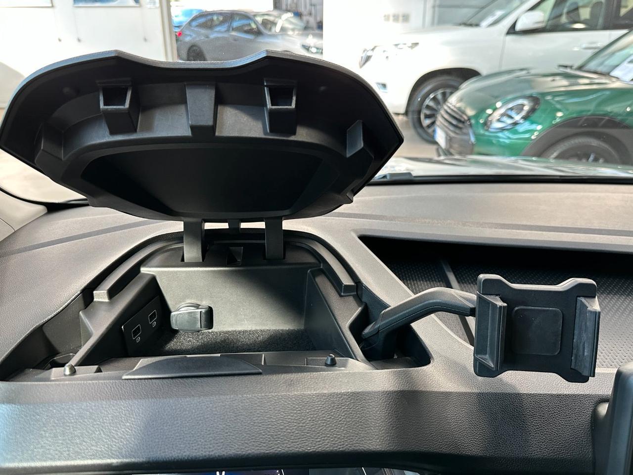 RENAULT Kangoo 1.5 Blue dci 115cv Techno EDC - 17"-Camera-Carplay-Navi