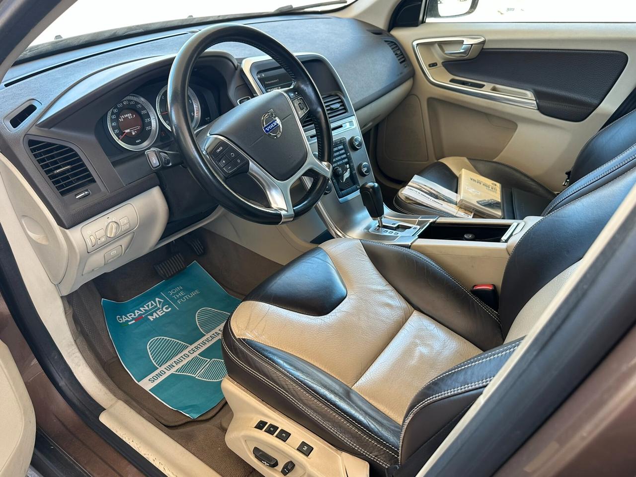 Volvo XC 60 XC60 D3 Geartronic Momentum