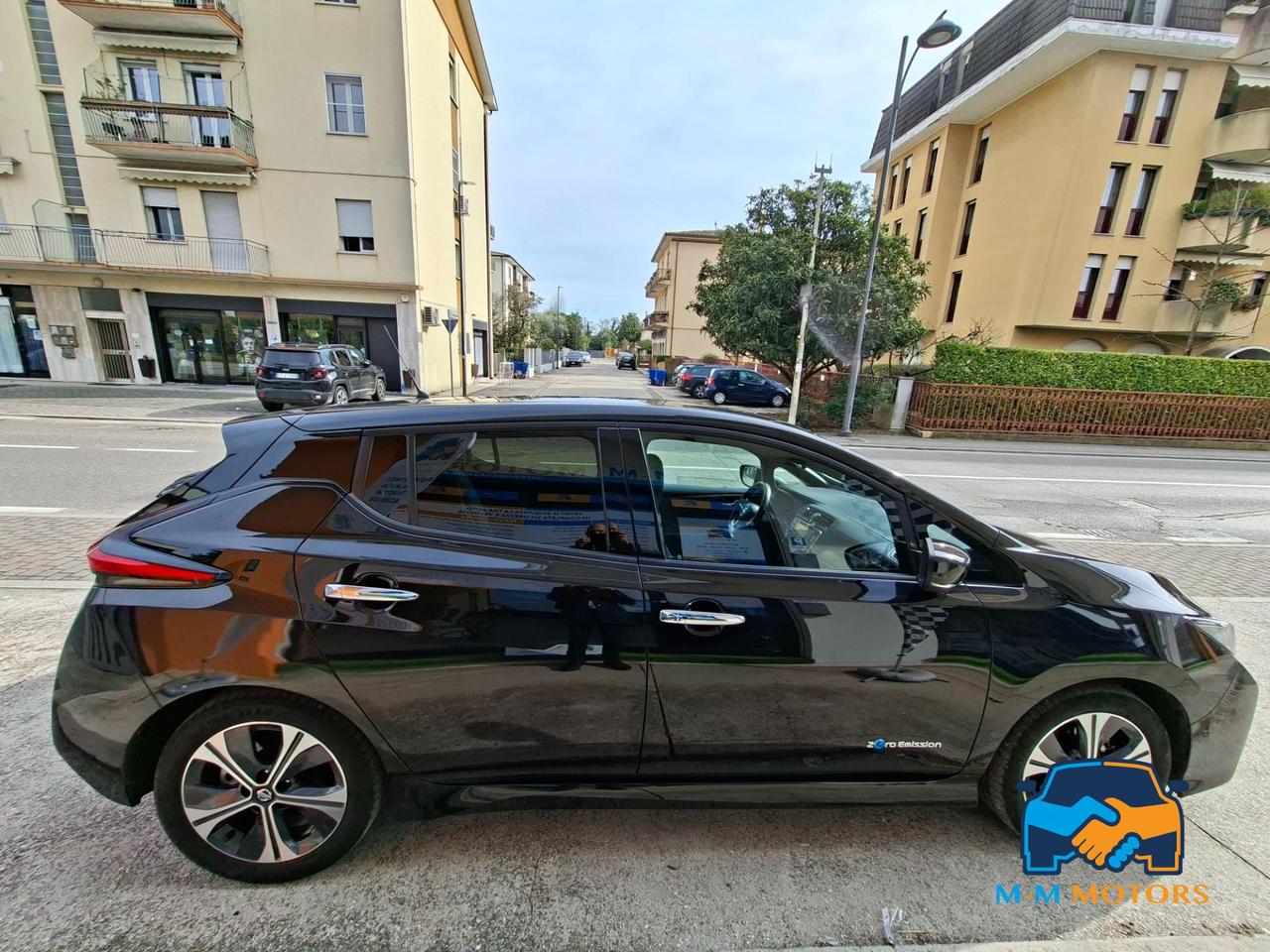 NISSAN LEAF techna - pro 122 cv