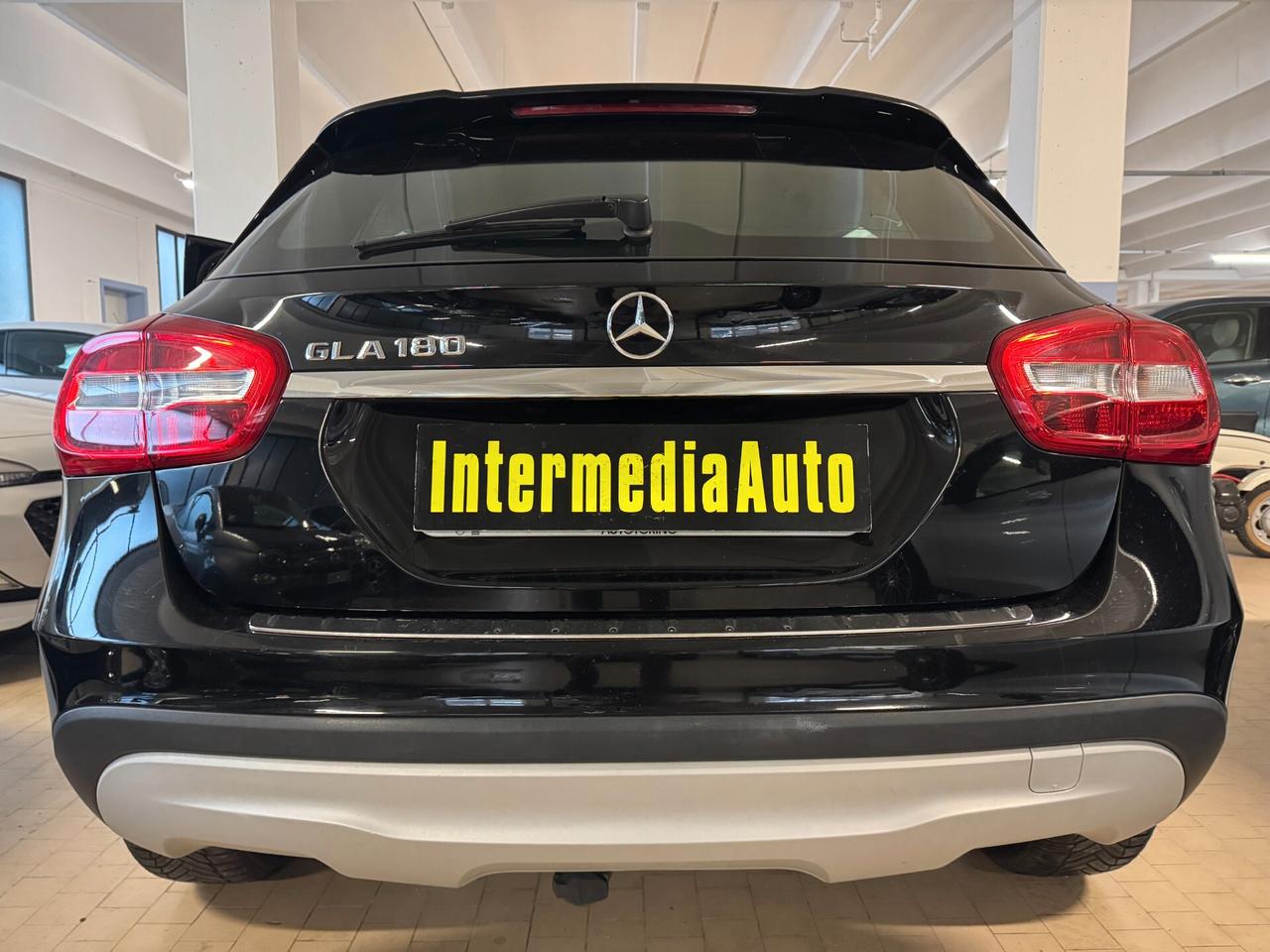 Mercedes-benz GLA 180 d Automatic Business