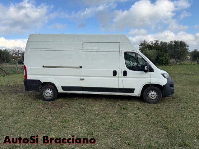 PEUGEOT Boxer 335 2.0 BlueHDi 130CV Furgone