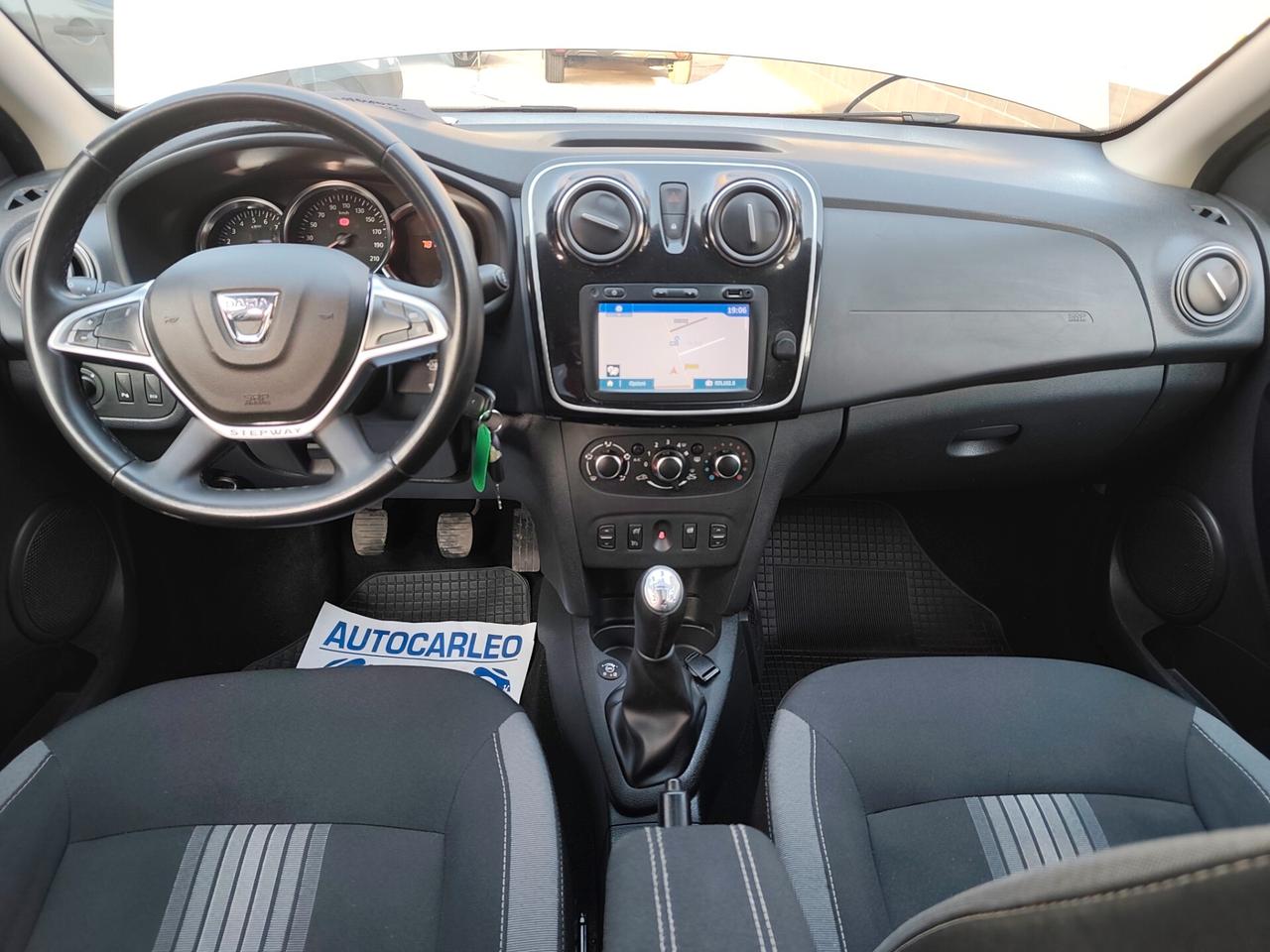 Dacia Sandero Stepway TCE BENZINA E GPL DI SERIE