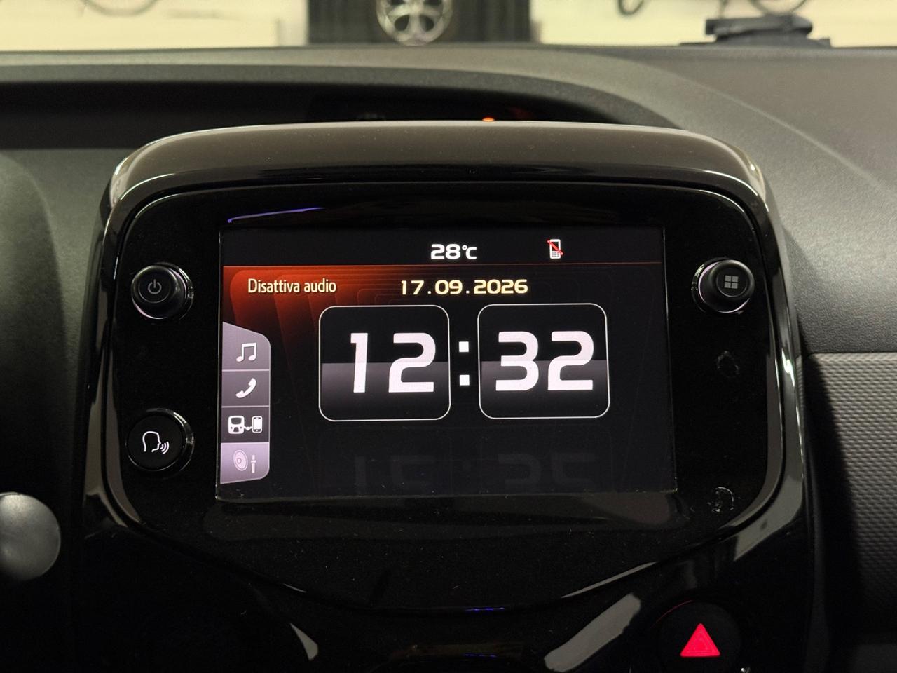 PEUGEOT 108 2018 1.0 VTi 72cv 5 porte Allure
