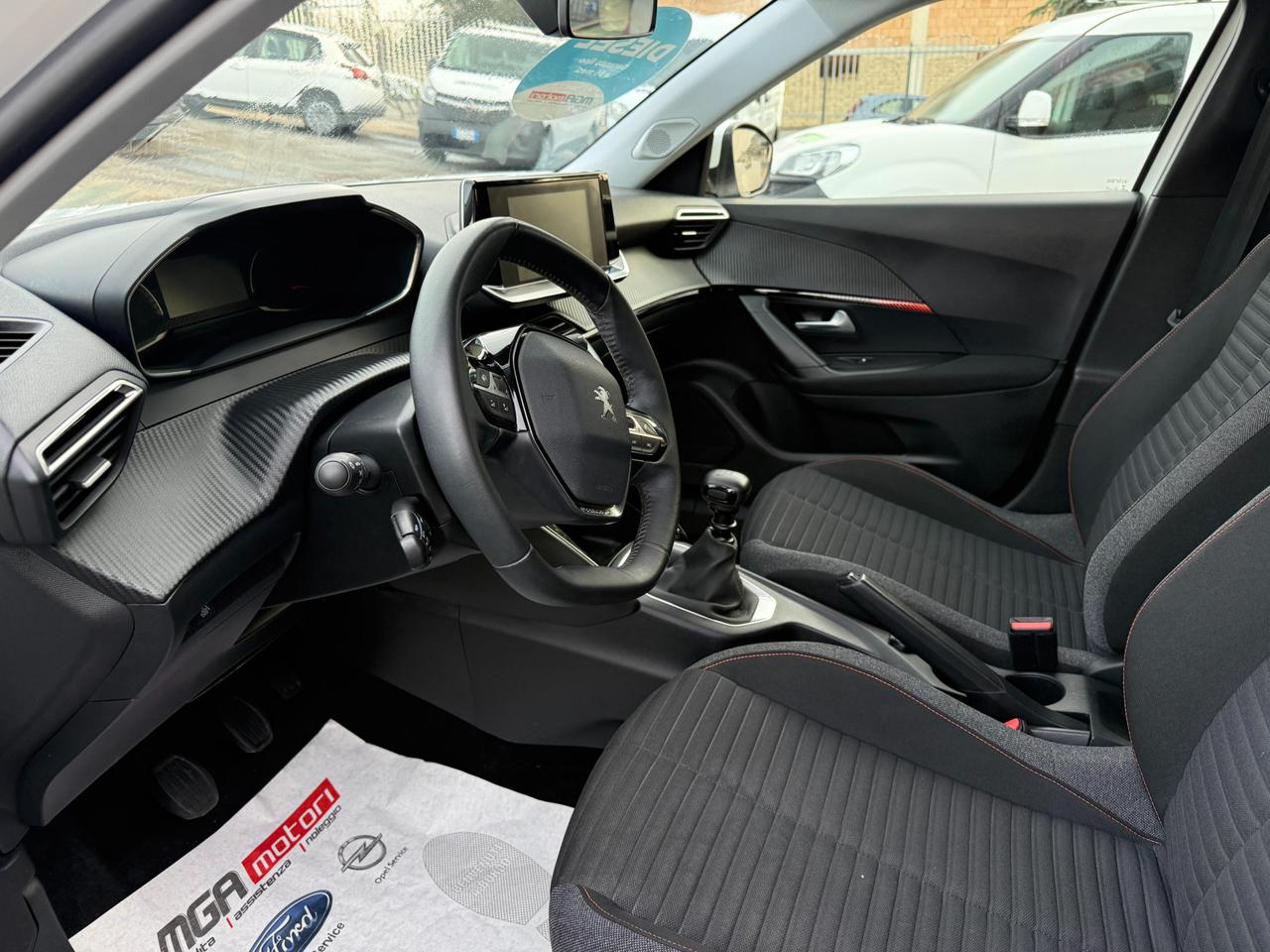 Peugeot 2008 2008 1.5 bluehdi Active s&s 110cv