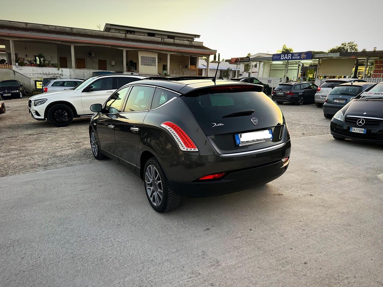 Lancia Delta 2.0 MJT DPF Platinum Extra Full Garanzia 12 Mesi