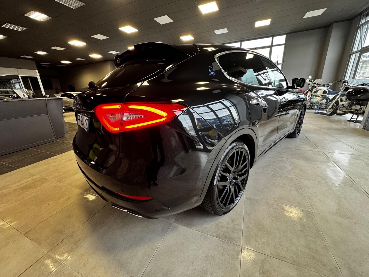 MASERATI LEVANTE GRAN SPORT SD4 275 CV AWD