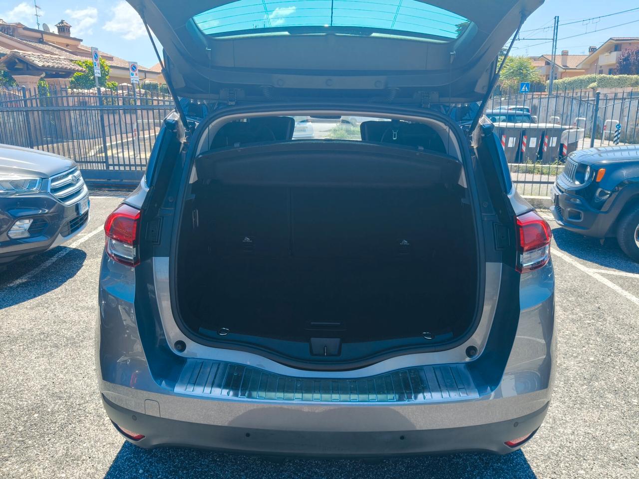 Renault Scenic Scénic Diesel 110 CV Energy Intens