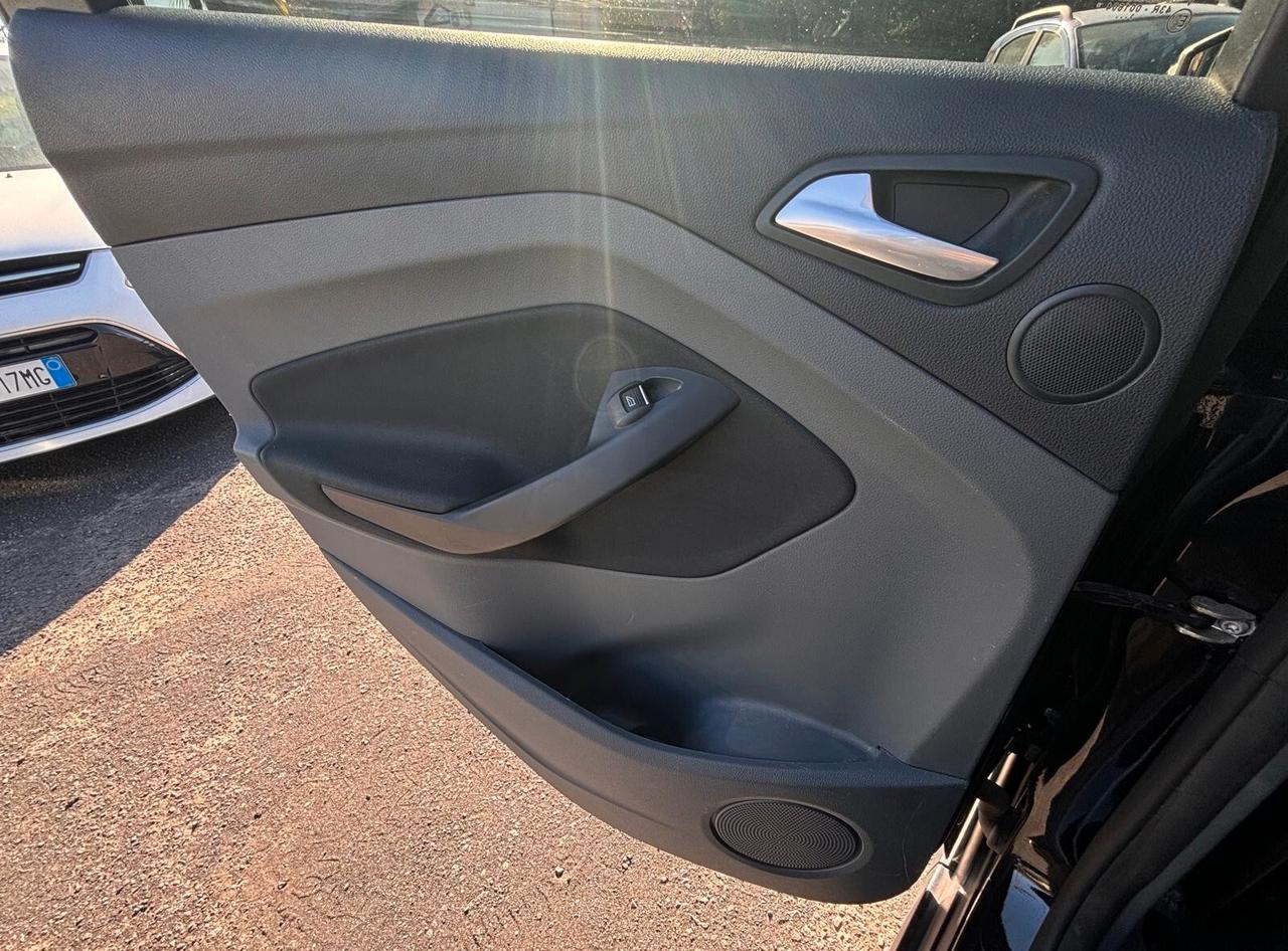 Ford C-Max 1.6 TDCi 115CV Titanium