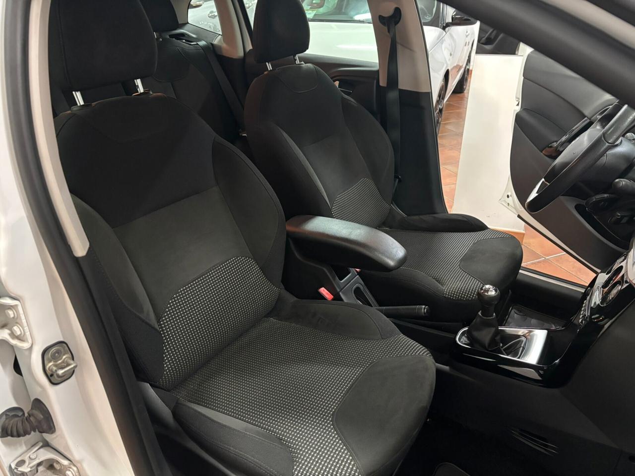 CITROEN C3 EXCLUSIVE 2014 BENZ