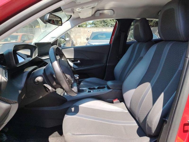 Peugeot 2008 p.t. 130 S&S Allure Navi Pack