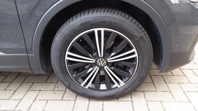 VOLKSWAGEN Tiguan 2.0 TDI 150 CV SCR DSG Elegance
