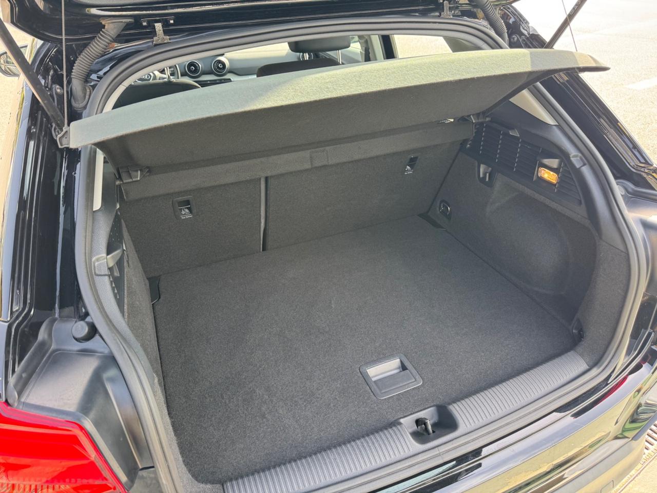Audi Q2 30 TDI S tronic Admired FULL LED- VIRTUAL