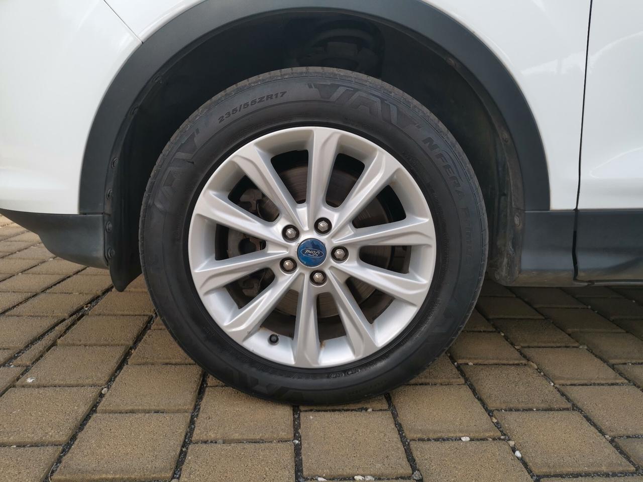 Ford Kuga 2.0 TDCI 150 CV S&S 2WD Titanium