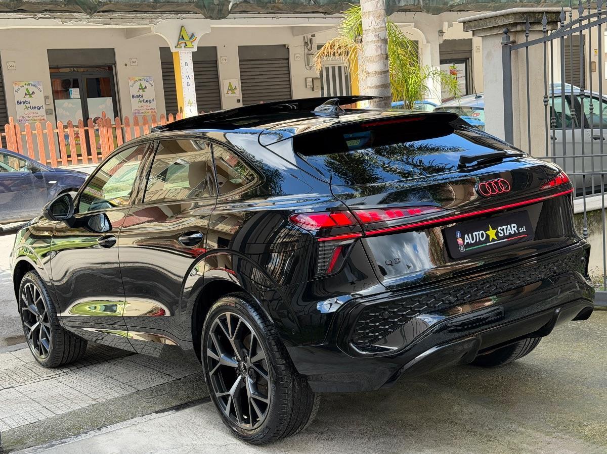 New Audi Q3 Sportback 35TDI S-line Identity Black 150CV