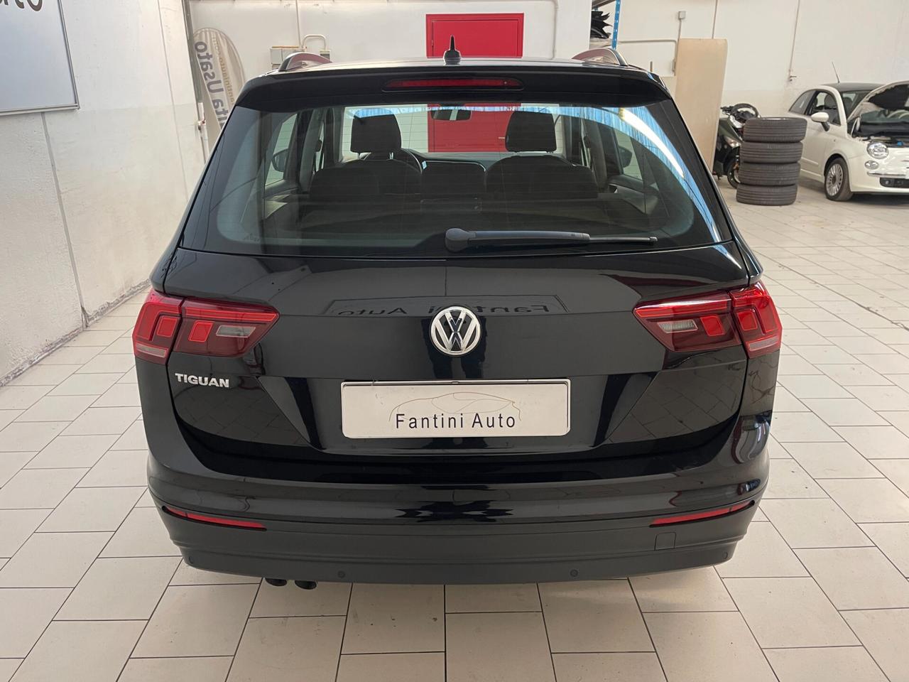 Volkswagen Tiguan Urban 1.6 TDI 115cv-Ok Neopatentati-LEGGI SOTTO