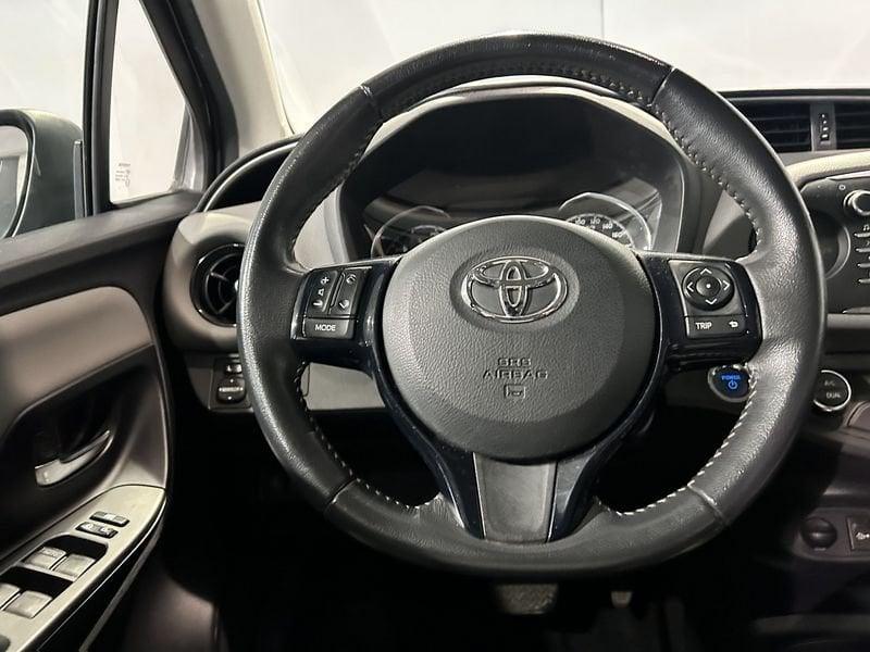 Toyota Yaris Yaris 1.5 Hybrid 5 porte Active AREA C FREE + CERCHI IN LEGA