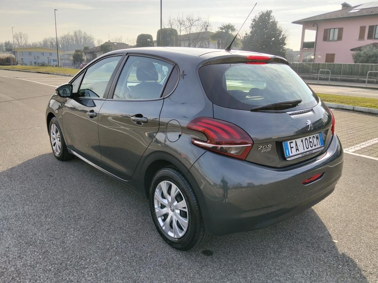 Peugeot 208 PureTech 82Cv 5P*Cerchi*Internet Connect