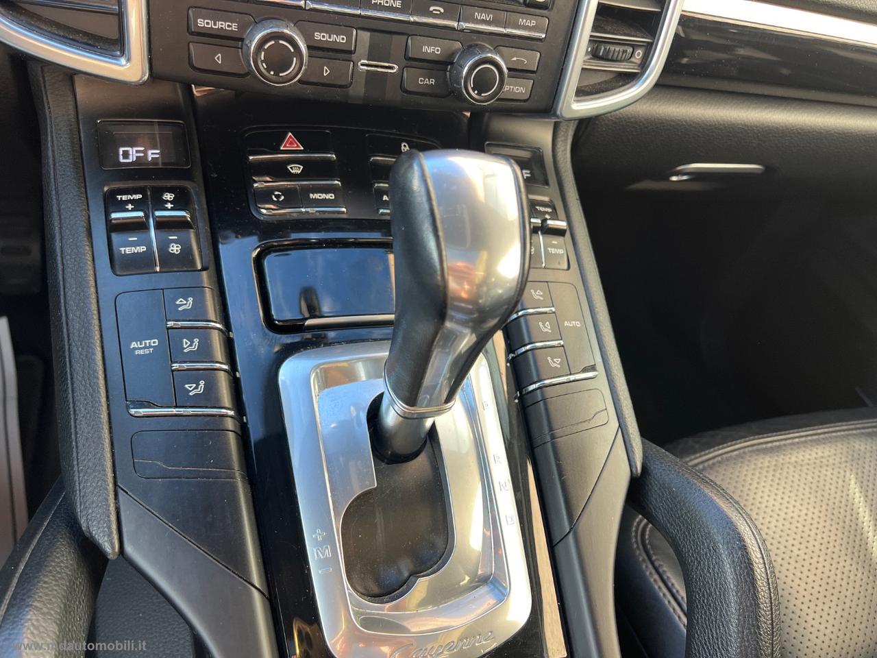 PORSCHE Cayenne 3.0 Diesel TETTO PANORAMICO PASM