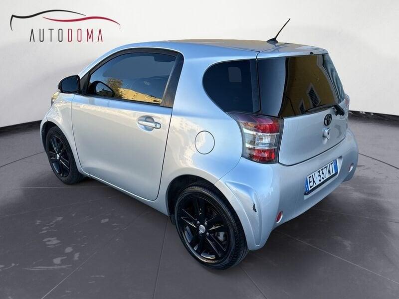 Toyota iQ iQ 1.3 CVT Executive