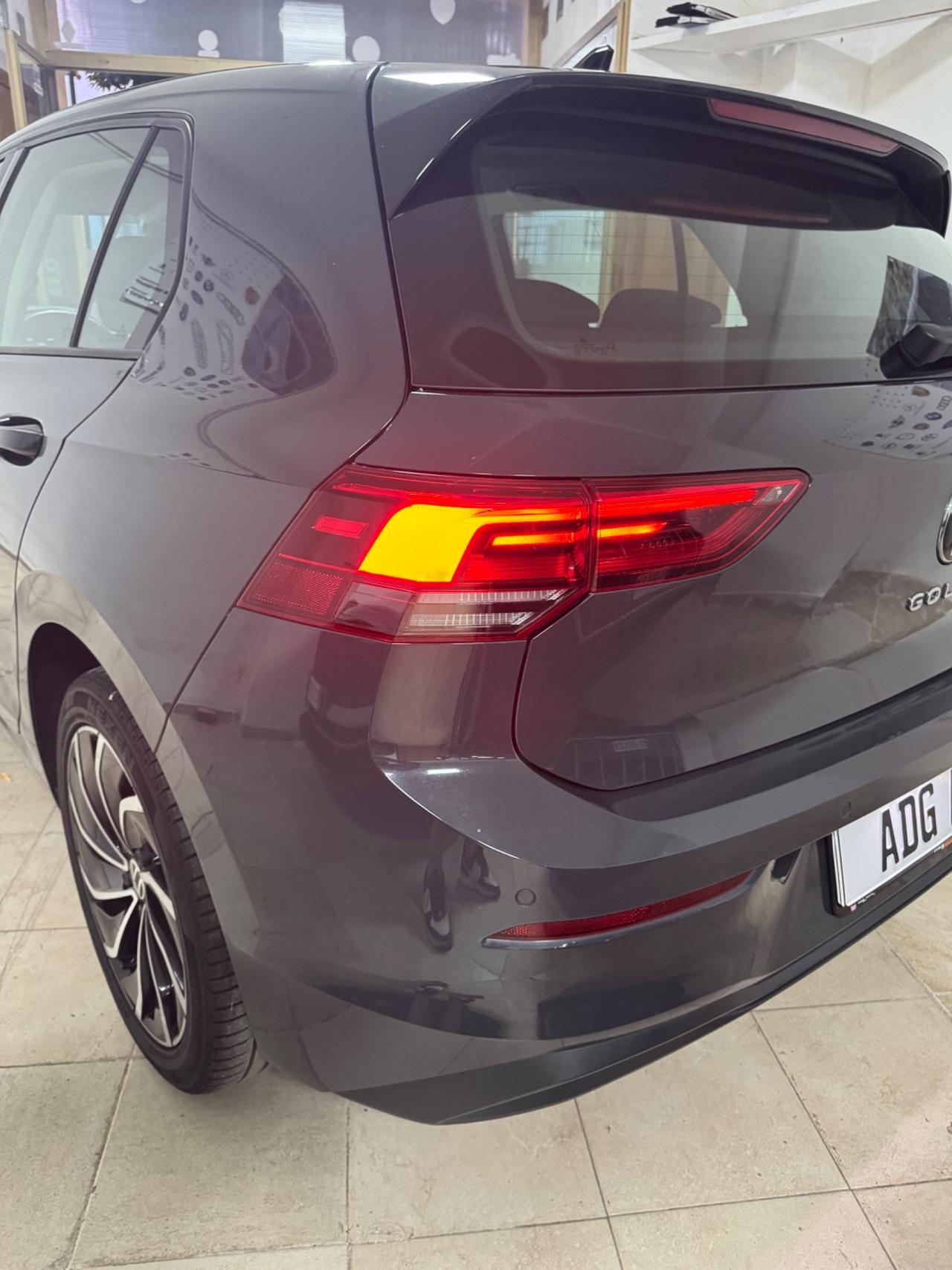 Volkswagen Golf 2.0 TDI DSG SCR 2021 multicolor 17