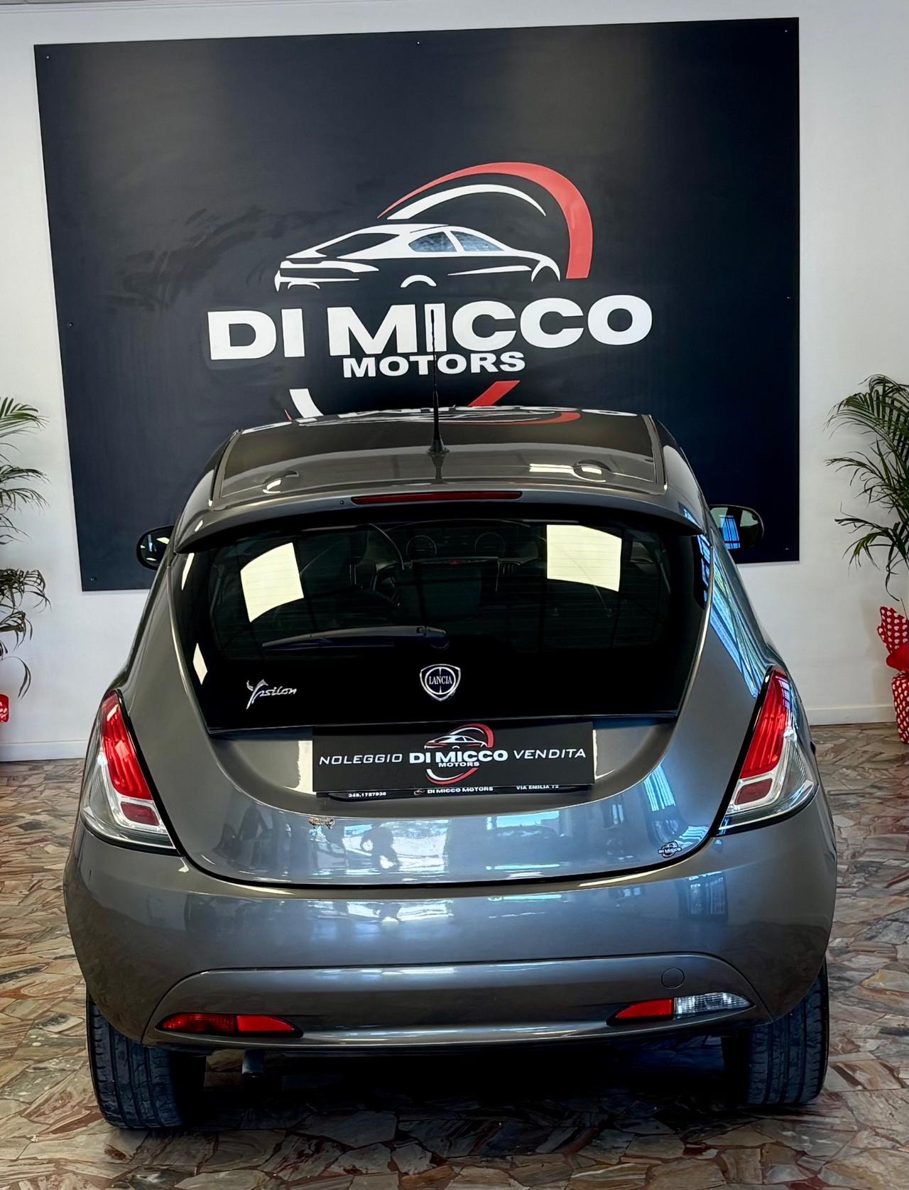 Lancia Ypsilon 1.2 69 CV 5 porte GPL Ecochic Gold