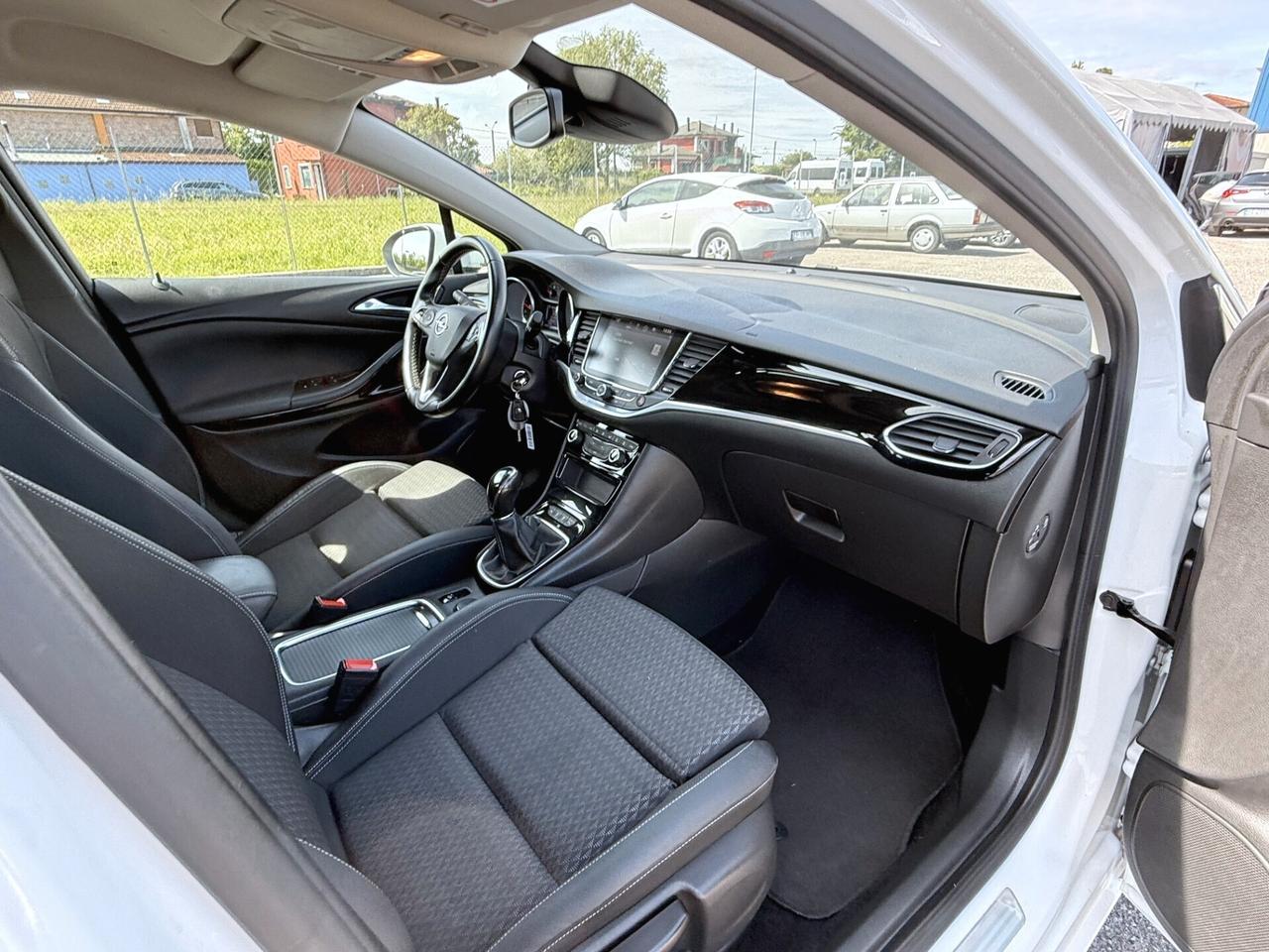 Opel Astra 1.6 CDTi 110CV Start&Stop Sports Tourer Dynamic