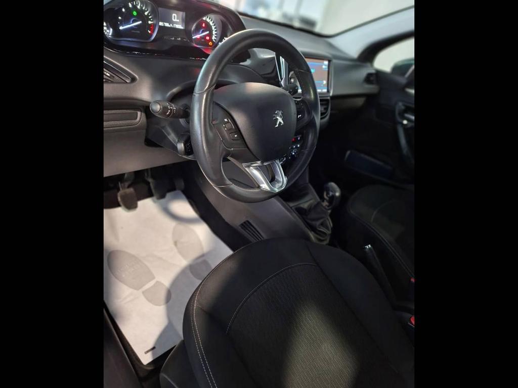 Peugeot 208 5 Porte 1.2 PureTech Access