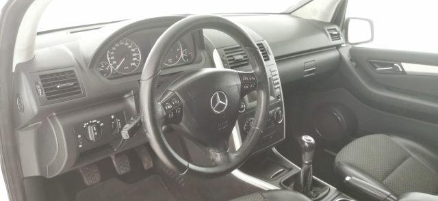 MERCEDES-BENZ A 160 BlueEFFICIENCY Avantgarde