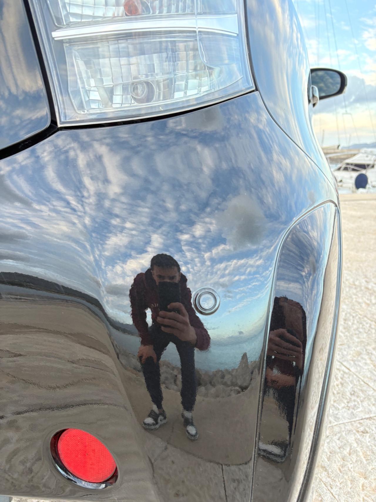 Toyota iQ unica proprietaria automatica