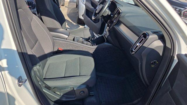 VOLVO XC40 T4 Recharge Plug-in Hybrid Exp. PERMUTE UNICOPR.