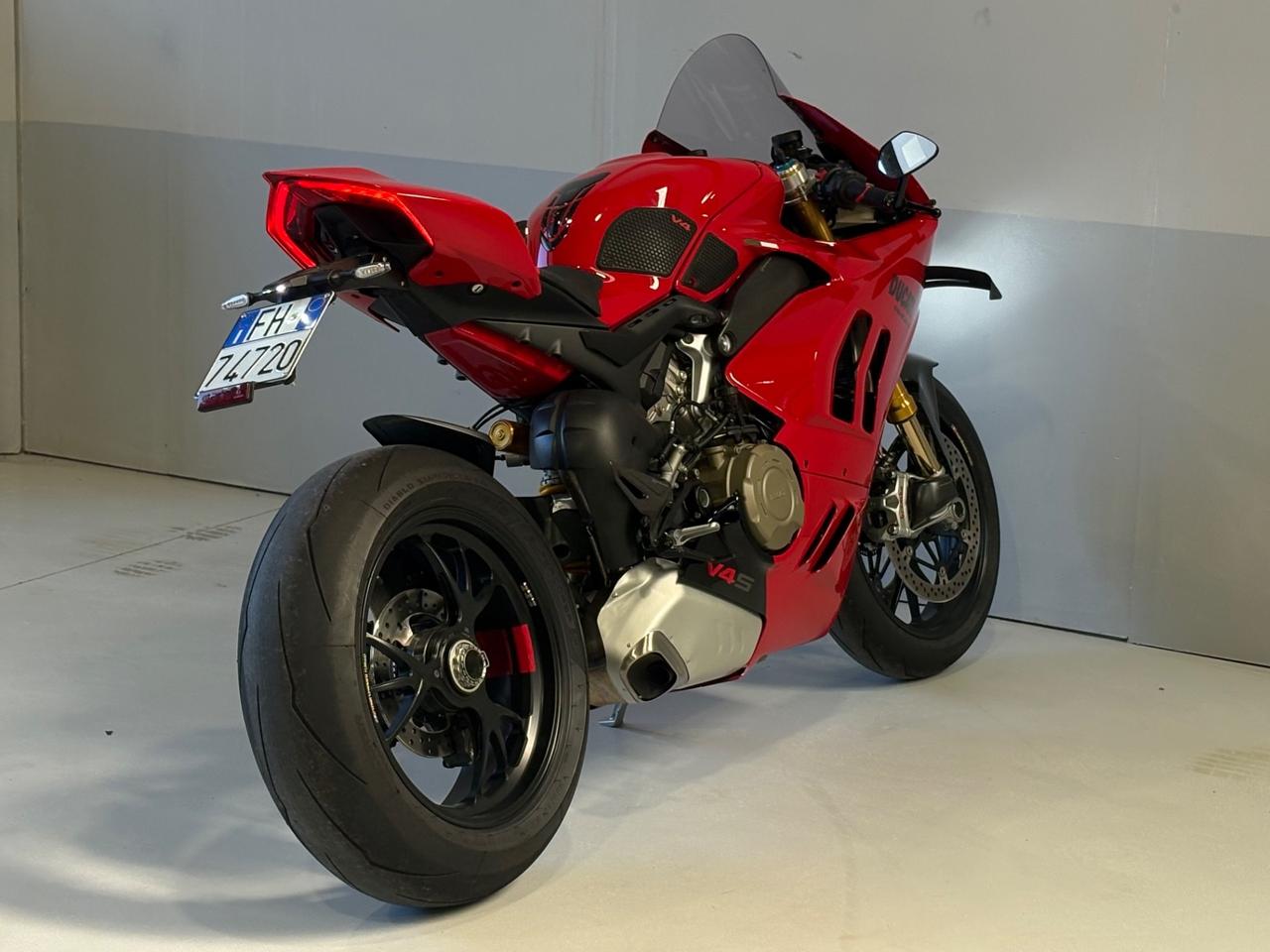 Ducati Panigale V4 S