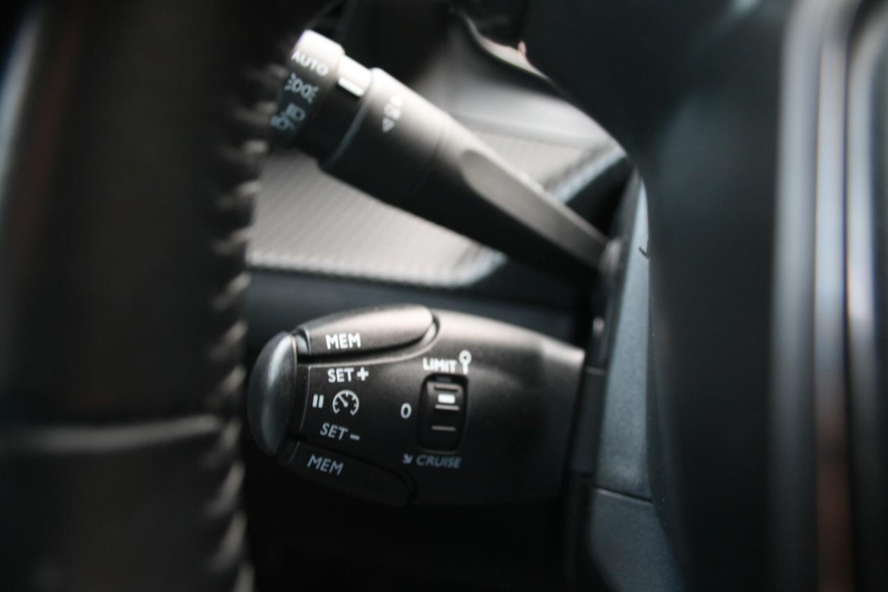 Peugeot 208 BlueHDi 100 Stop&Start 5 porte Active Pack
