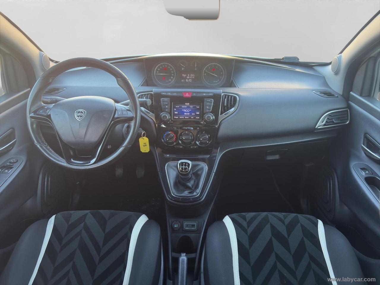 LANCIA Ypsilon 1.2 69 CV 5p. Gold